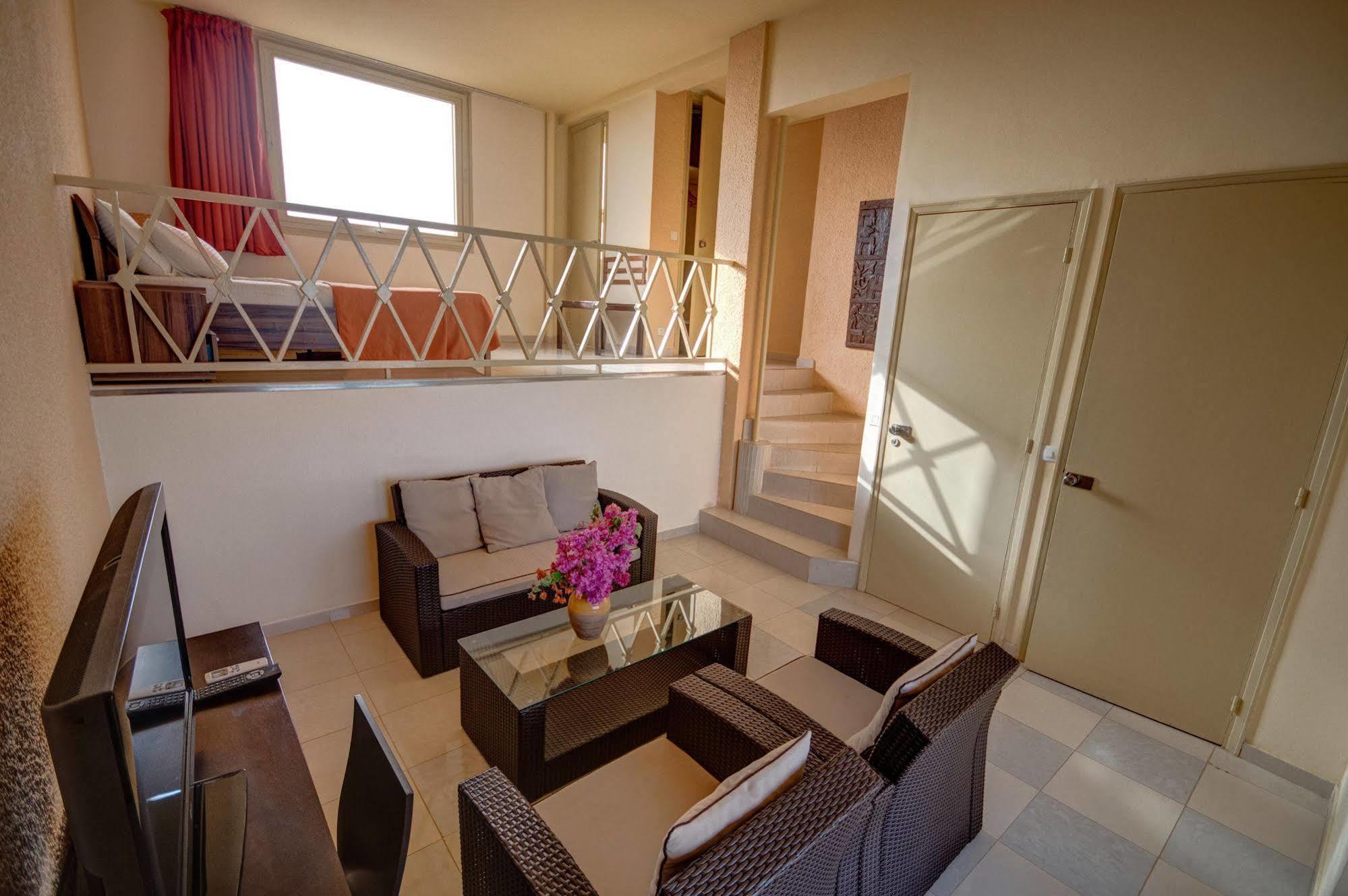 Hotel Ngor Diarama Dakar Exterior foto