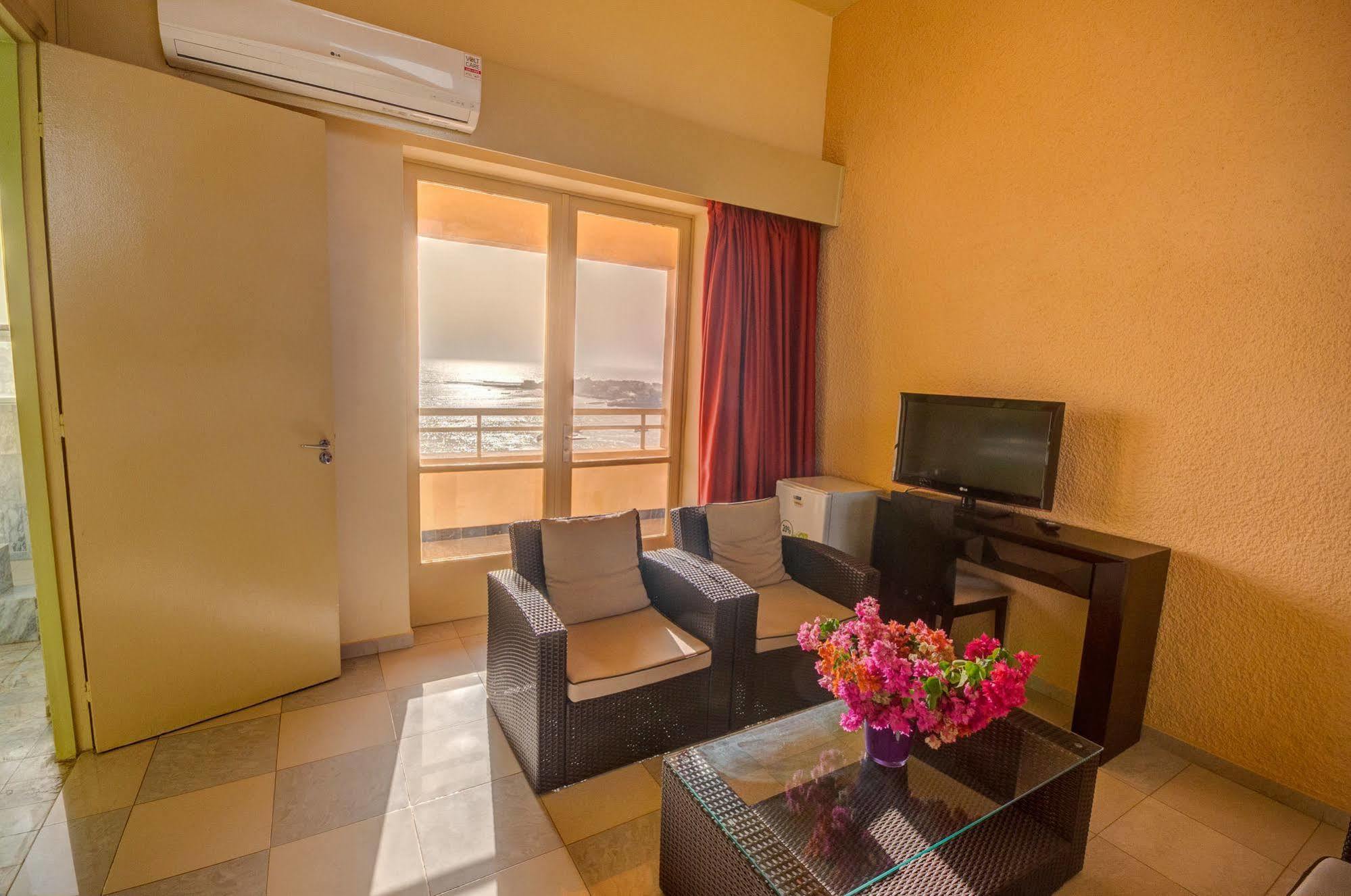 Hotel Ngor Diarama Dakar Exterior foto
