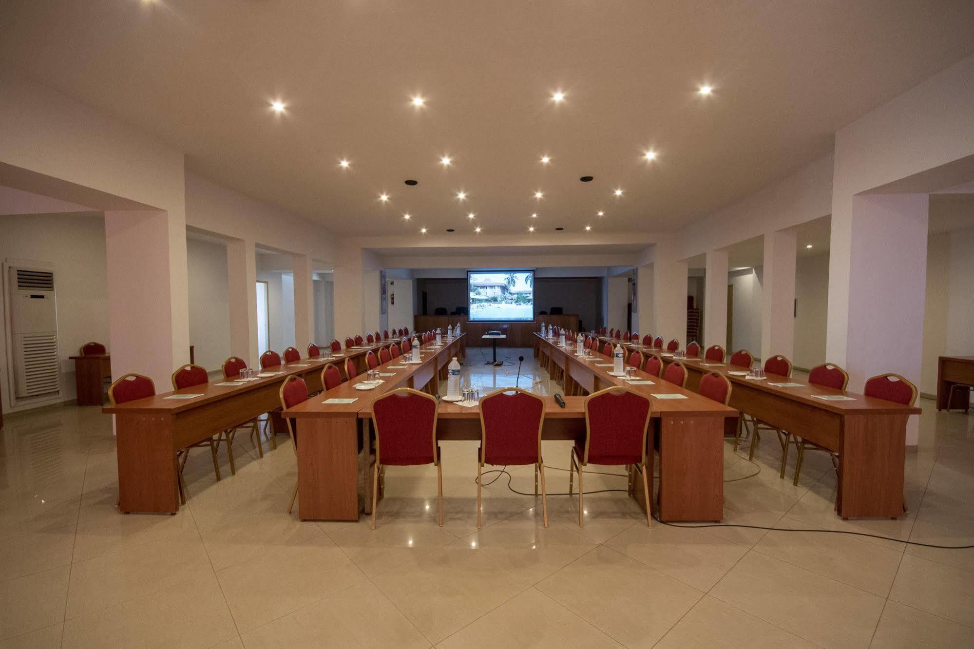Hotel Ngor Diarama Dakar Exterior foto