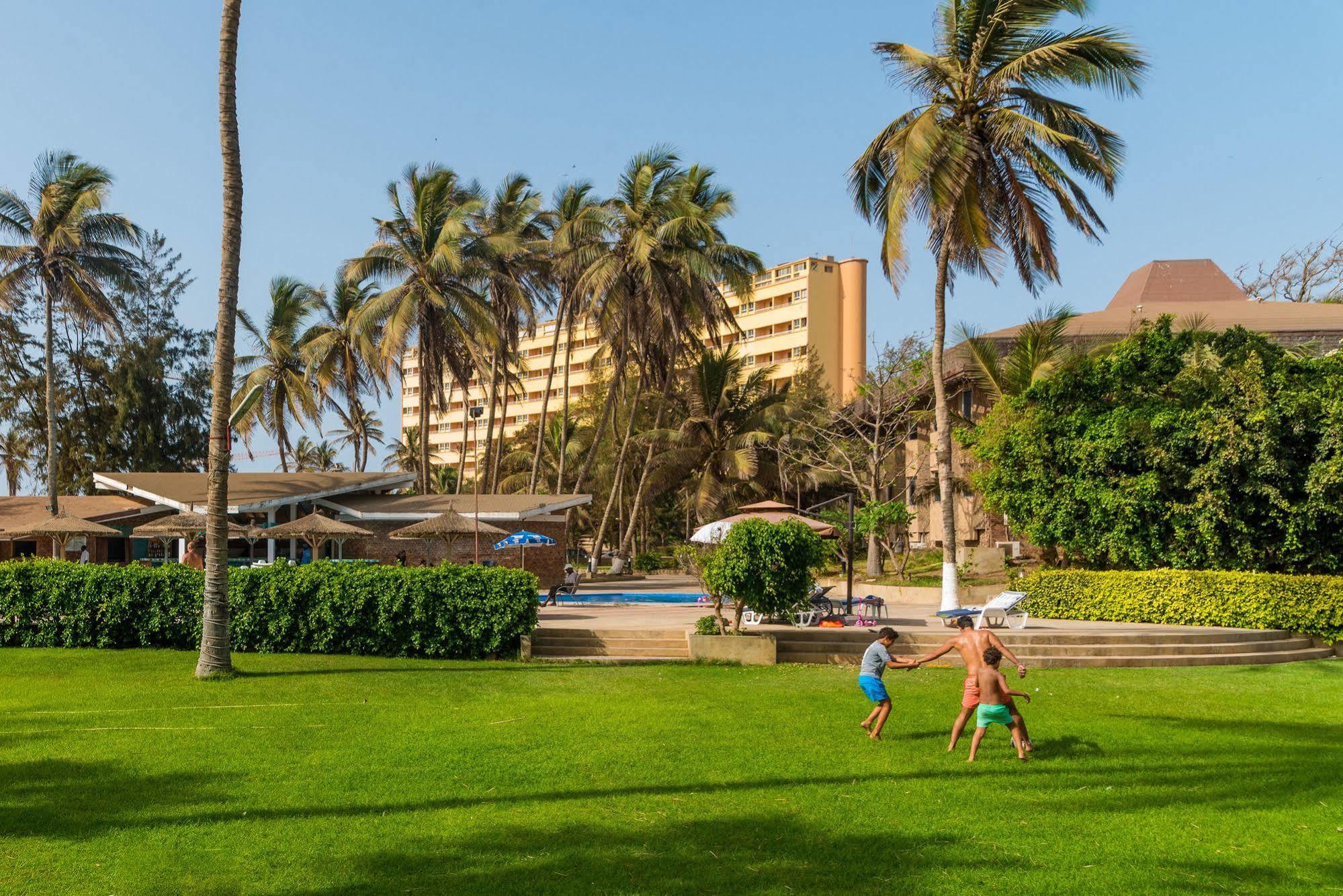 Hotel Ngor Diarama Dakar Exterior foto